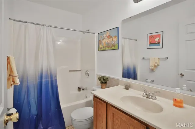 $180,000 | 1306 Glendale Gardens Drive, Unit C, Glendale, MO 63122