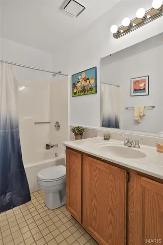 $180,000 | 1306 Glendale Gardens Drive, Unit C, Glendale, MO 63122