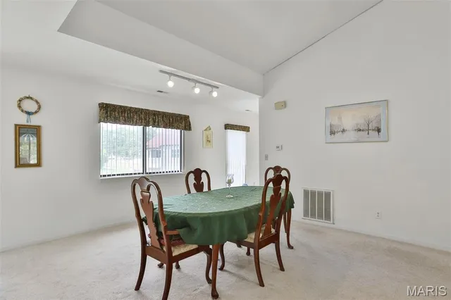 $180,000 | 1306 Glendale Gardens Drive, Unit C, Glendale, MO 63122