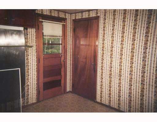 2242 Walters Road Allison Park, PA 15101 - Photo 7 of 10 Kitchen. ENTRANCE TO OUTDOORS. ENTRANCE TO BASEMENT. EATING AREA.