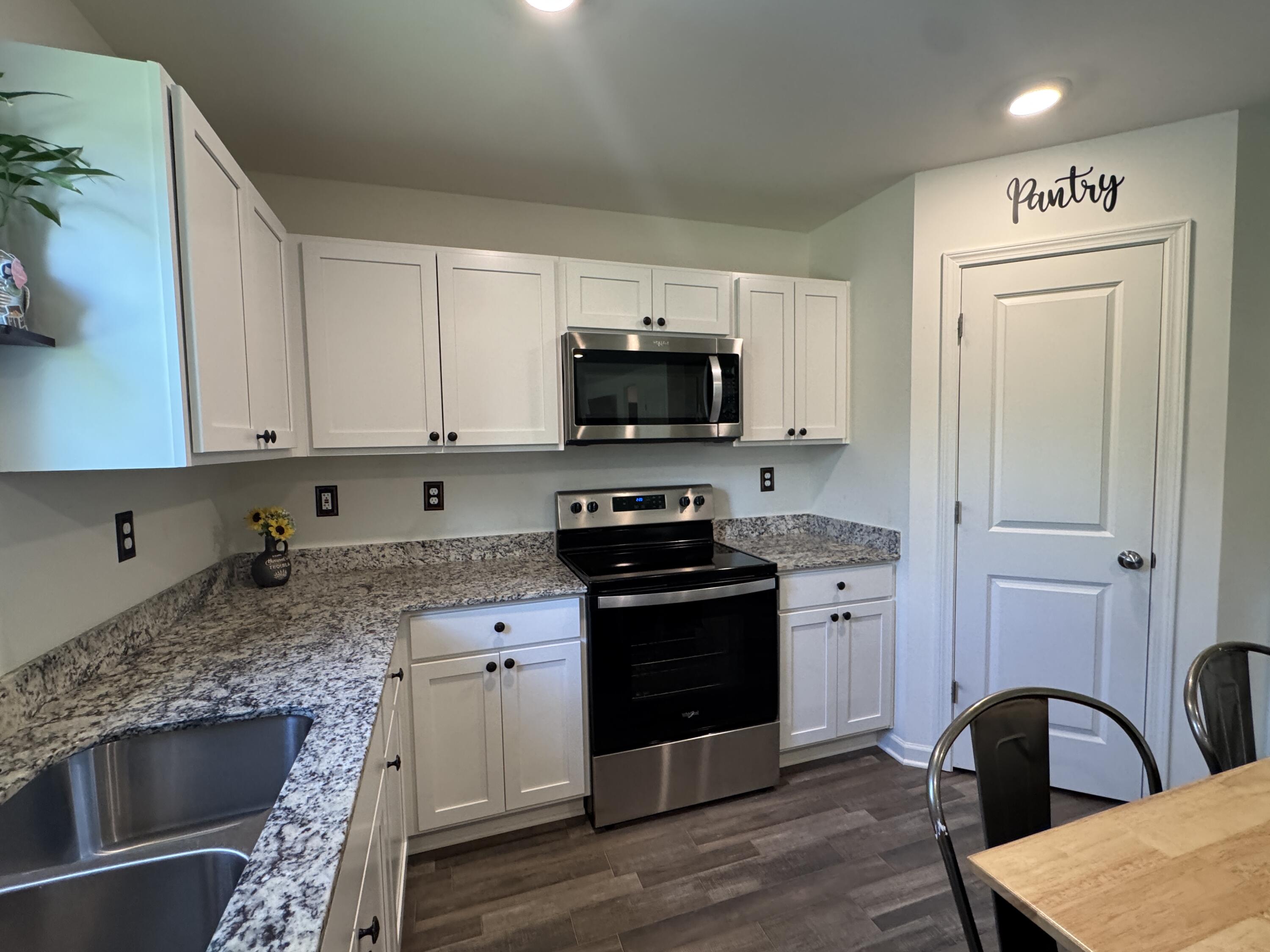 801 Larchmere Road Kingsford Heights, IN 46346 - Photo 14 of 60 3000x2250