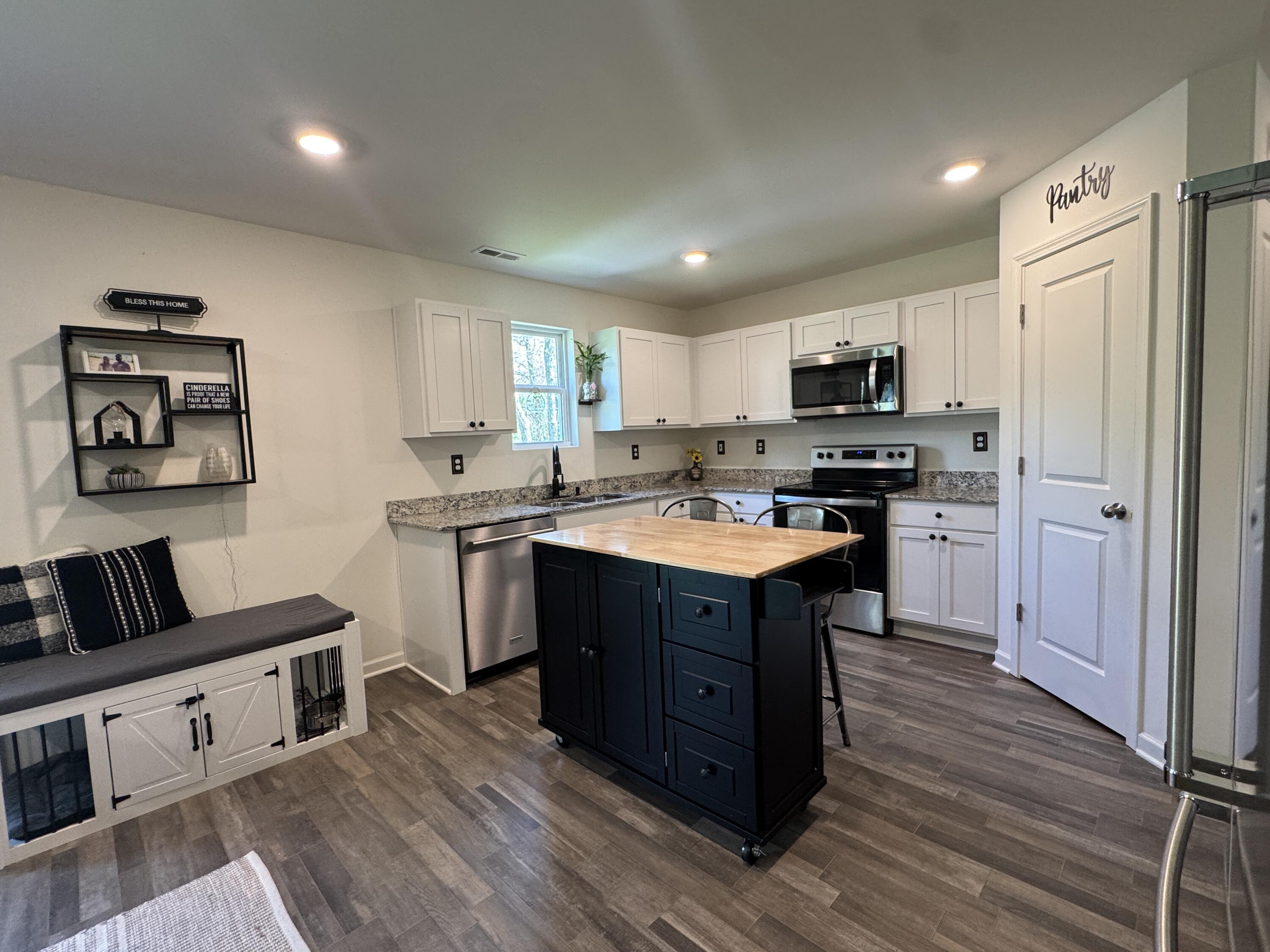 801 Larchmere Road Kingsford Heights, IN 46346 - Photo 18 of 60 3000x2250