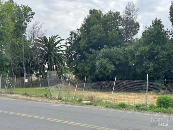 $89,000 | 423 Admiral Callaghan Lane, Vallejo, CA 94591
