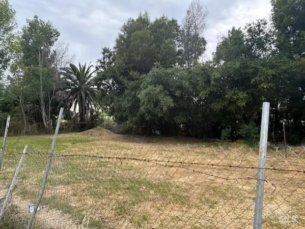 $89,000 | 423 Admiral Callaghan Lane, Vallejo, CA 94591