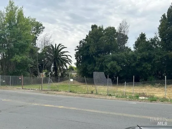 $89,000 | 423 Admiral Callaghan Lane, Vallejo, CA 94591