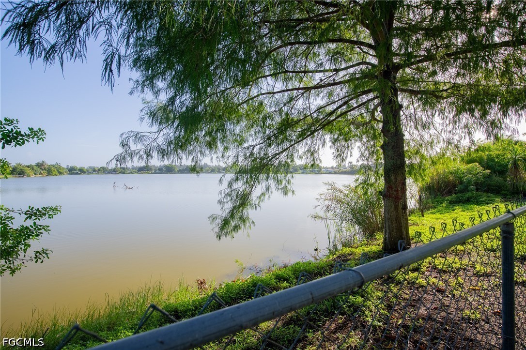 1580 Ridgdill Road Clewiston, FL 33440 - Photo 30 of 30 a view of a lake from a balcony