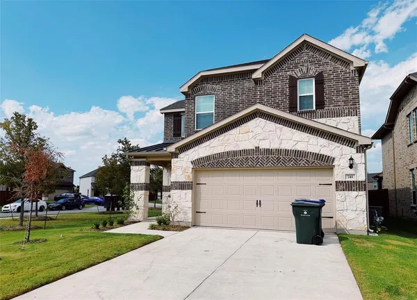 $2,895 | 741 Creekwater Lane, Garland, TX 75043