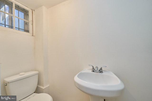 66 Allison Street Northeast Washington, DC 20011 - Photo 16 of 40