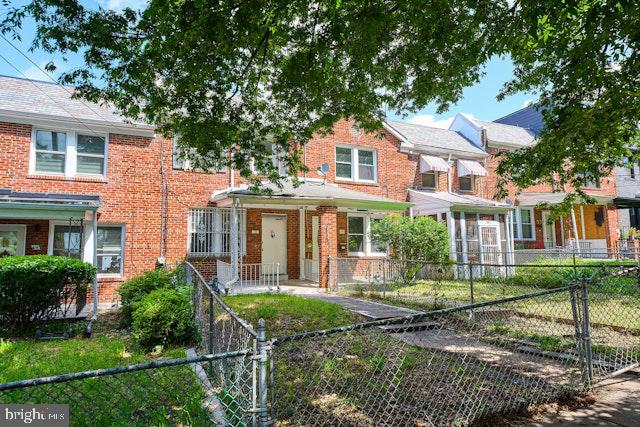 66 Allison Street Northeast Washington, DC 20011 - Photo 3 of 40
