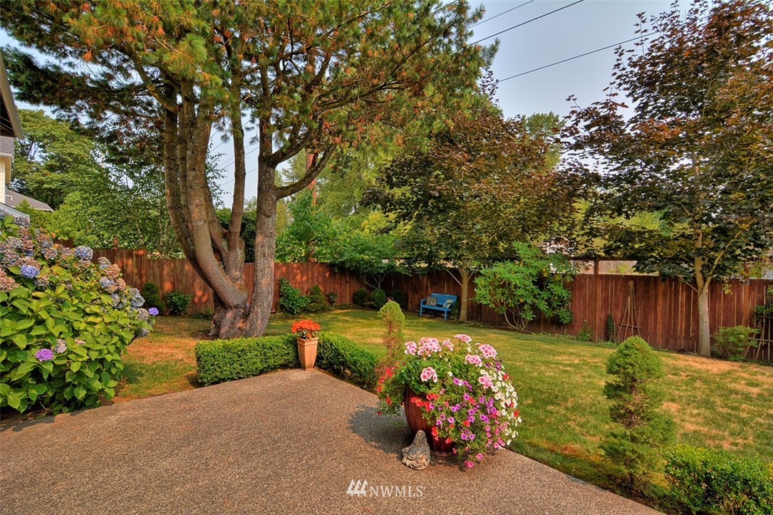 8918 Northeast 178th Street Bothell, WA 98011 - Photo 22 of 24 Gallery Image 22