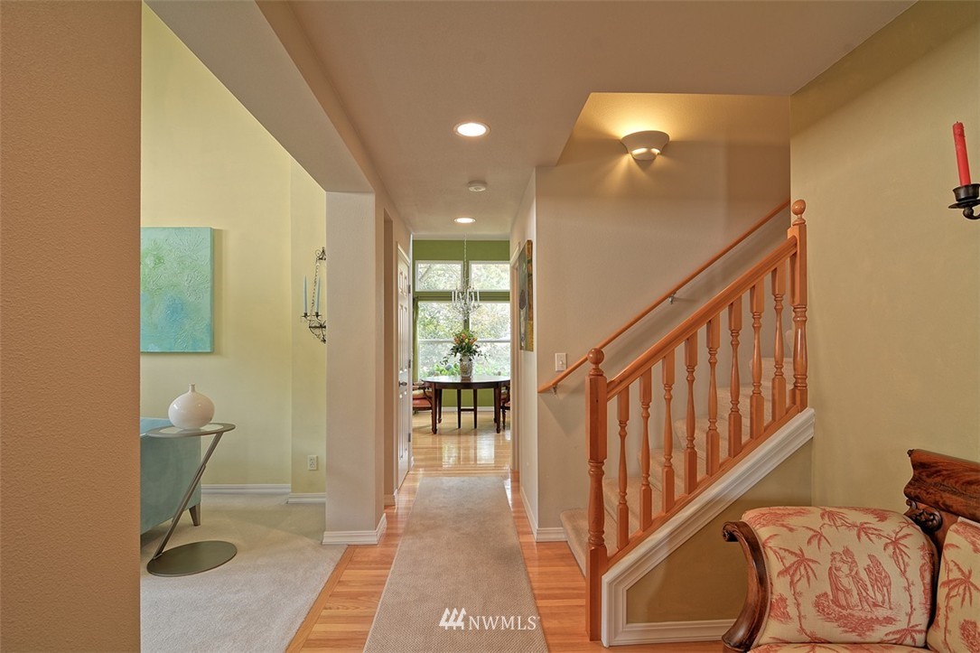 8918 Northeast 178th Street Bothell, WA 98011 - Photo 24 of 24 Gallery Image 24