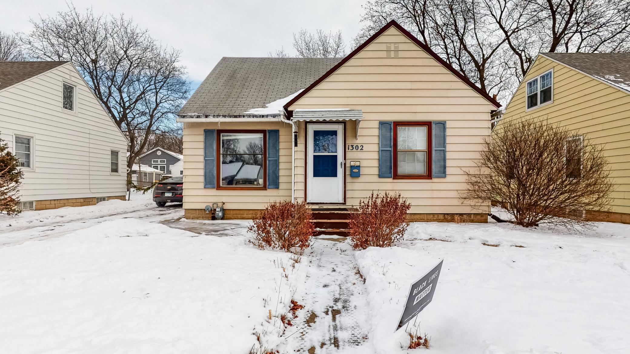 1302 11th Avenue Northeast Rochester, MN 55906 - Photo 1 of 1