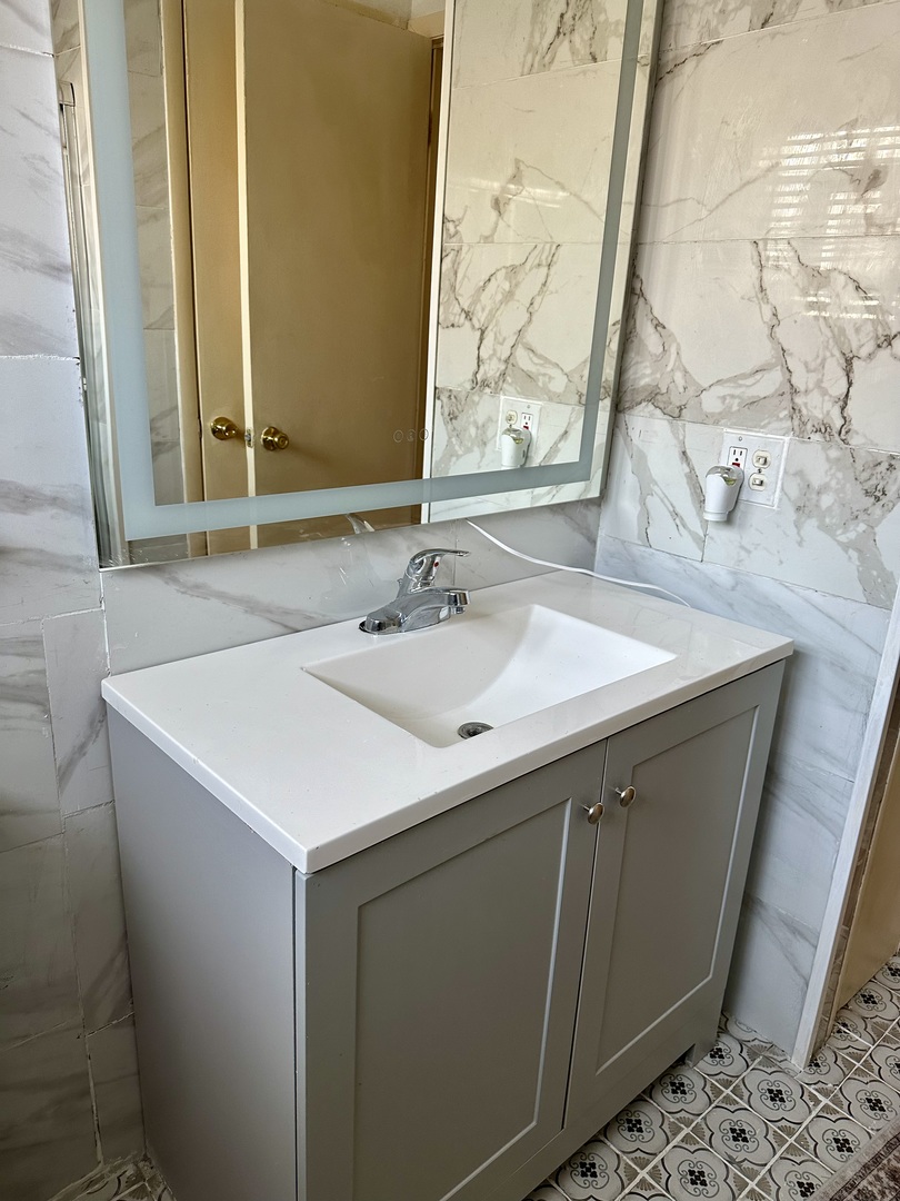 8518 West Rascher Avenue, Unit 2 Chicago, IL 60656 - Photo 21 of 22