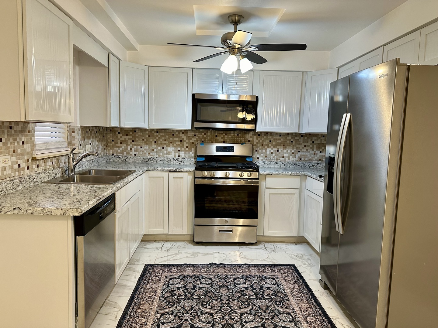 8518 West Rascher Avenue, Unit 2 Chicago, IL 60656 - Photo 6 of 22