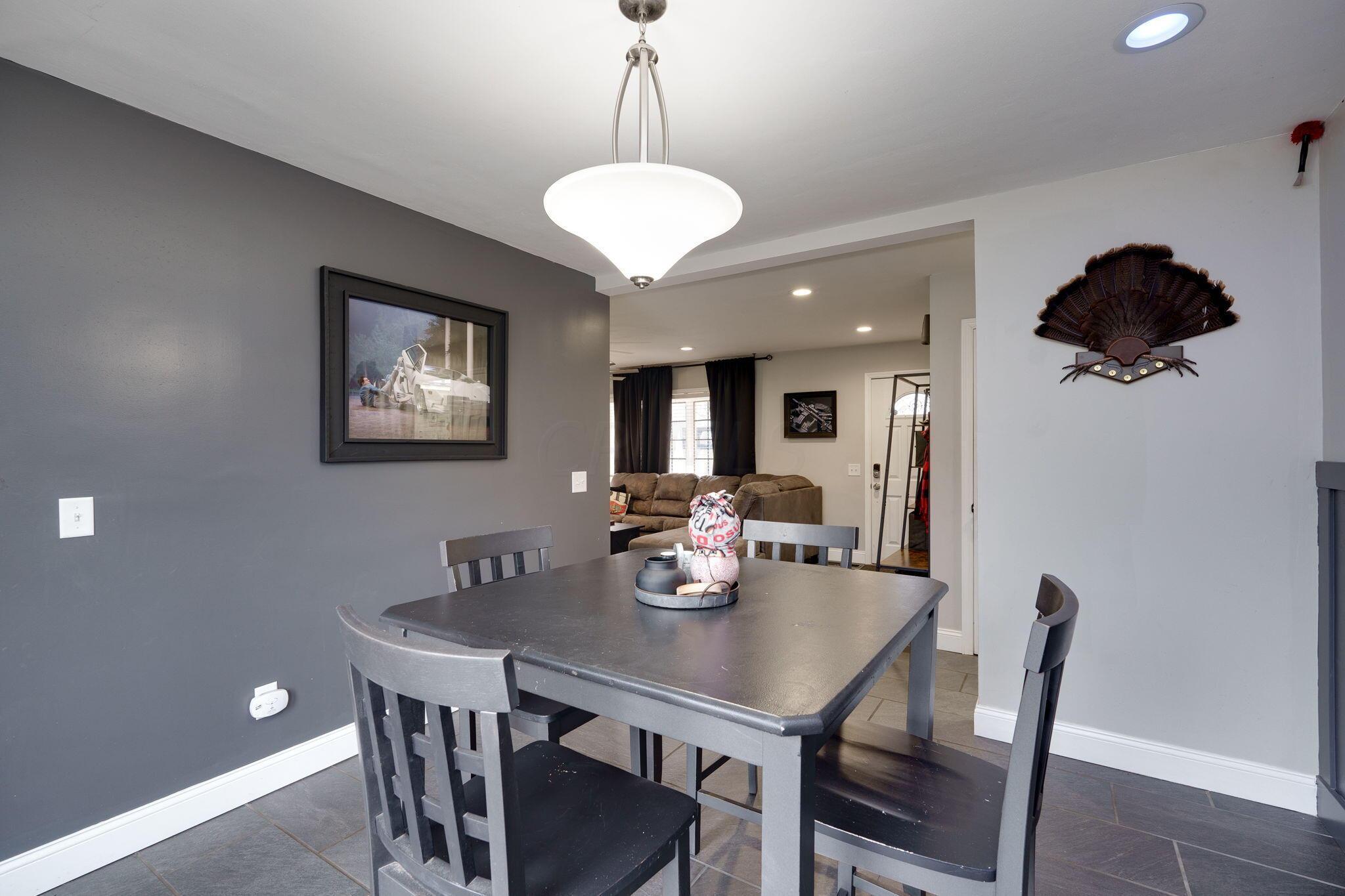 1632 Ridgeway Drive Springfield, OH 45506 - Photo 14 of 45 Welcome Home! 1632 Ridgeway Drive, Springfield, OH 45506
