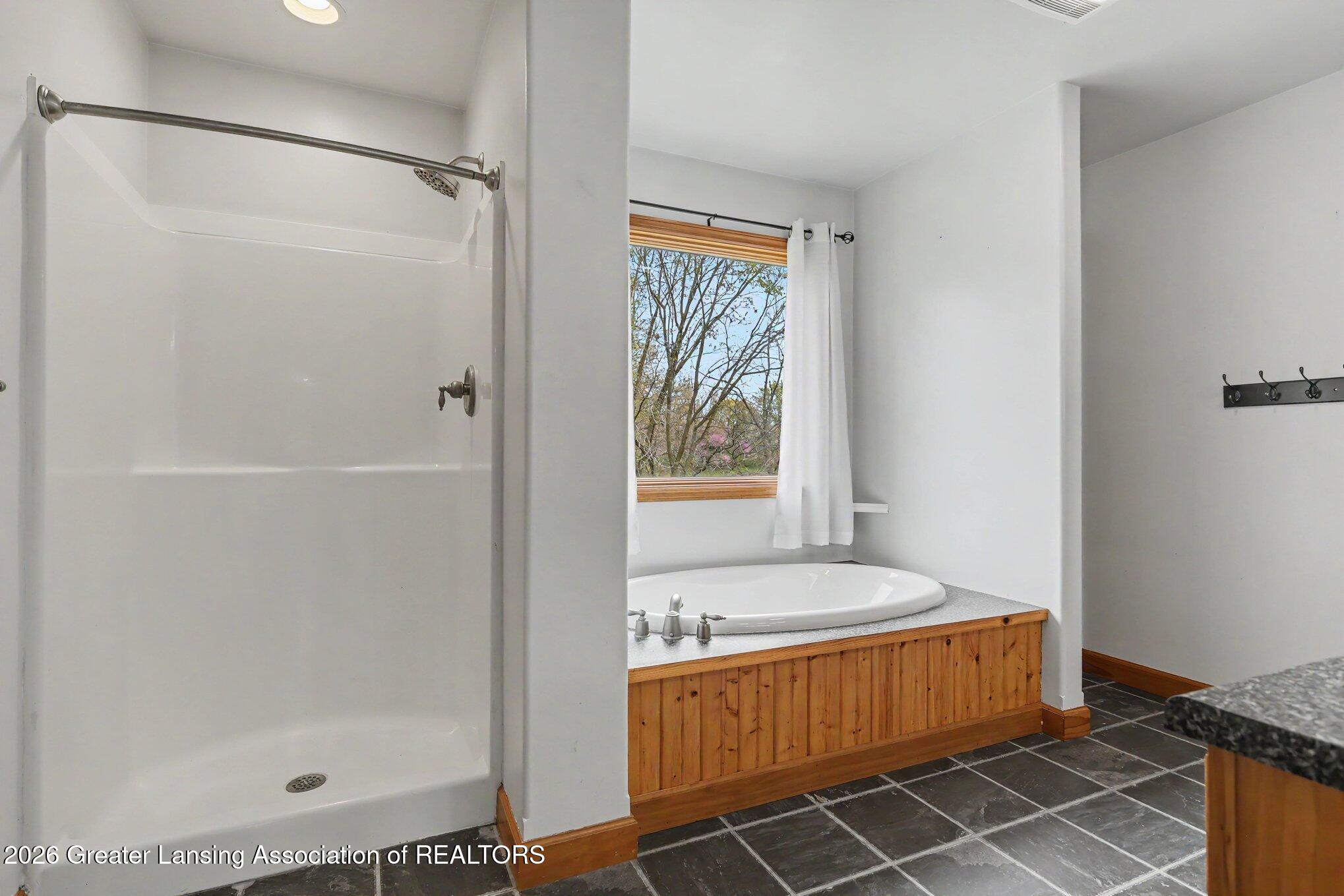 1407 Hayes Road Muir, MI 48860 - Photo 20 of 32 030_img_5279_228