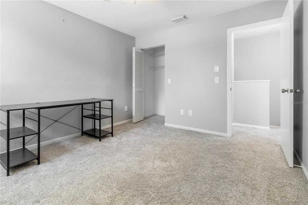 1684 Fry Court Dunedin, FL 34698 - Photo 37 of 68