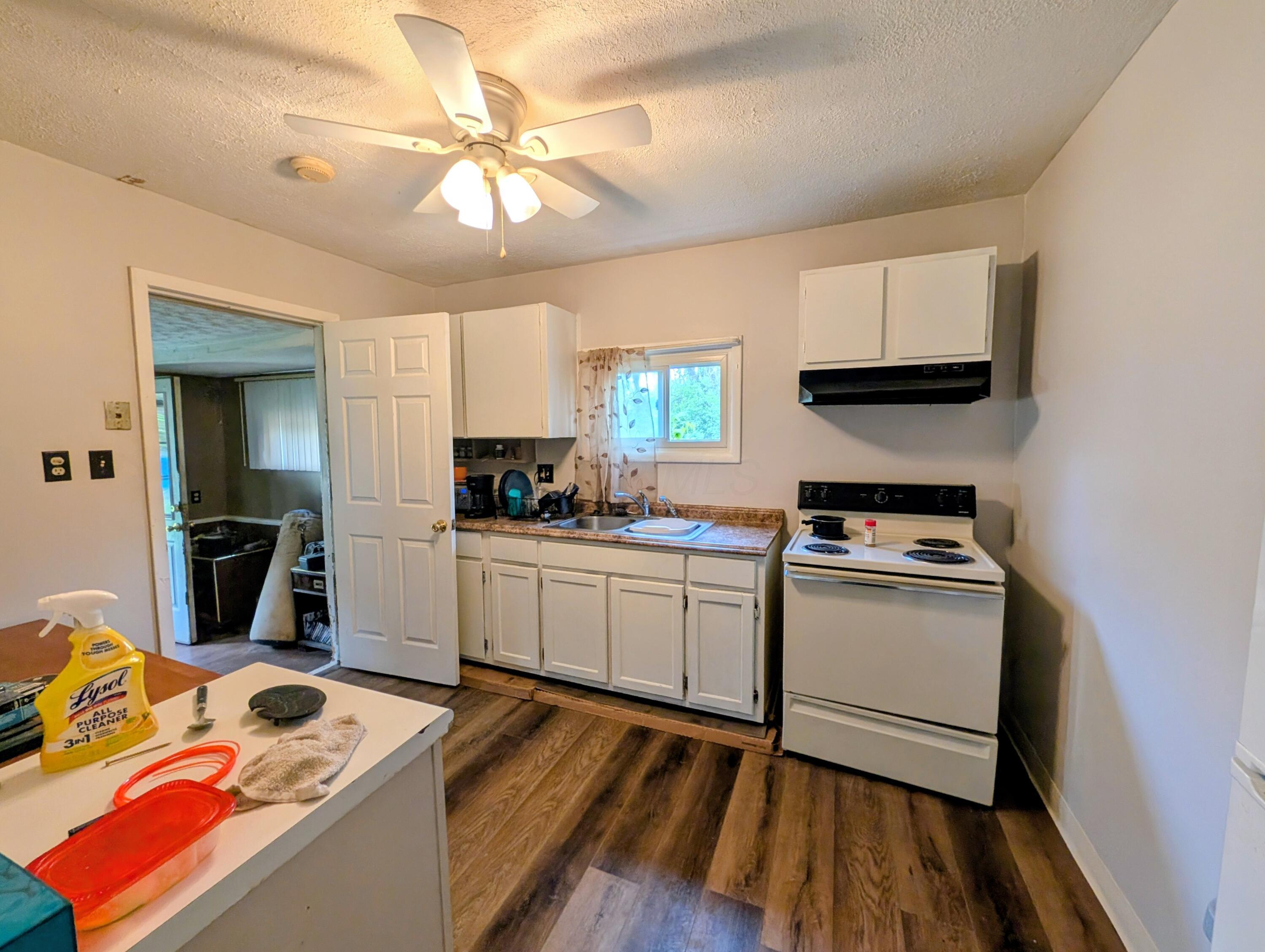 1500 Bretton Road Columbus, OH 43219 - Photo 10 of 13
