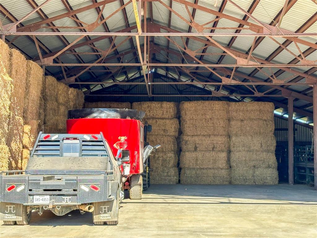 2661 Holly Creek Road Broken Bow, OK 74728 - Photo 23 of 33 a view of parking