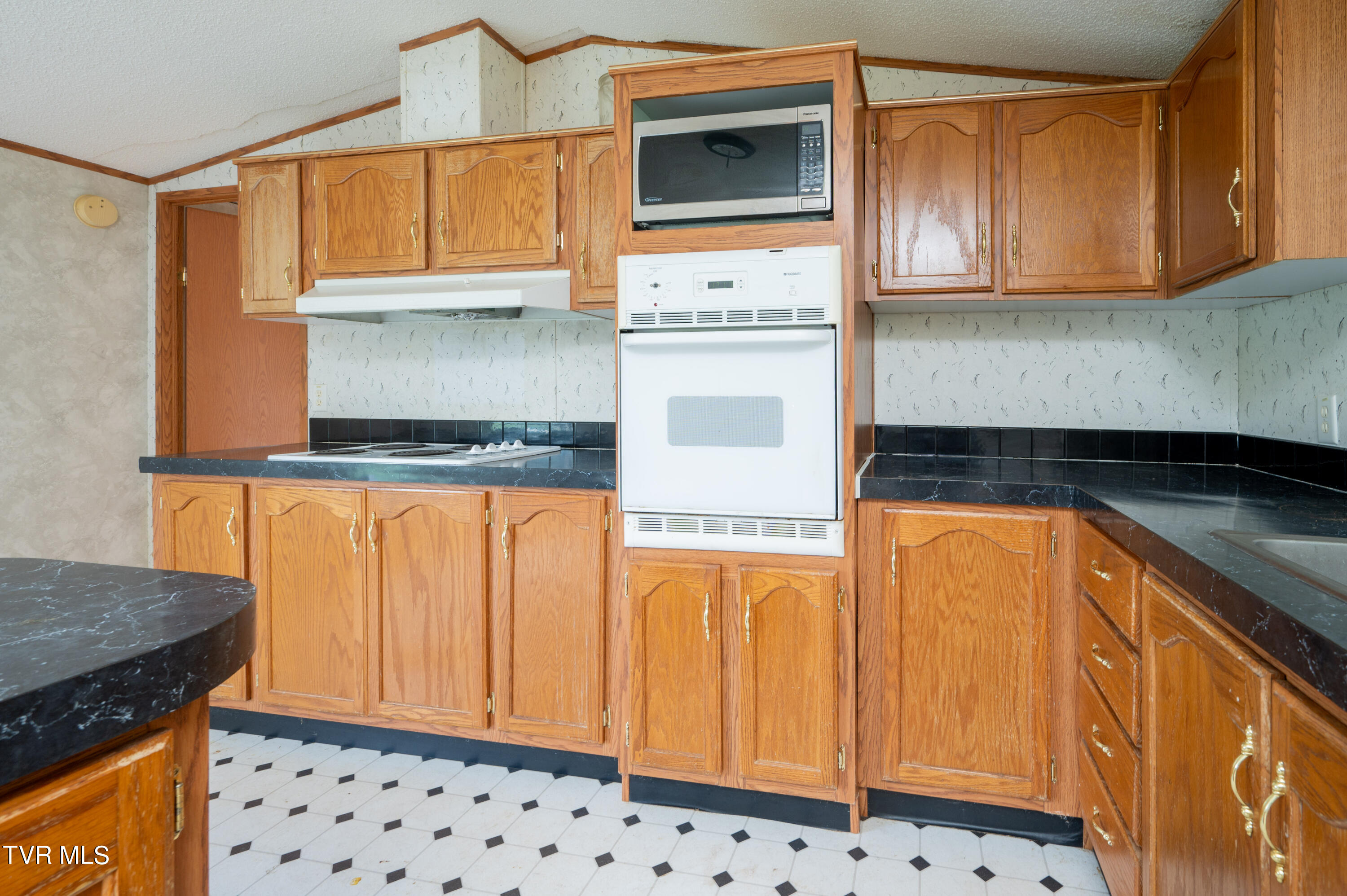 4163 Stanley Valley Road Surgoinsville, TN 37873 - Photo 11 of 48 Stanley Valley Rd-44