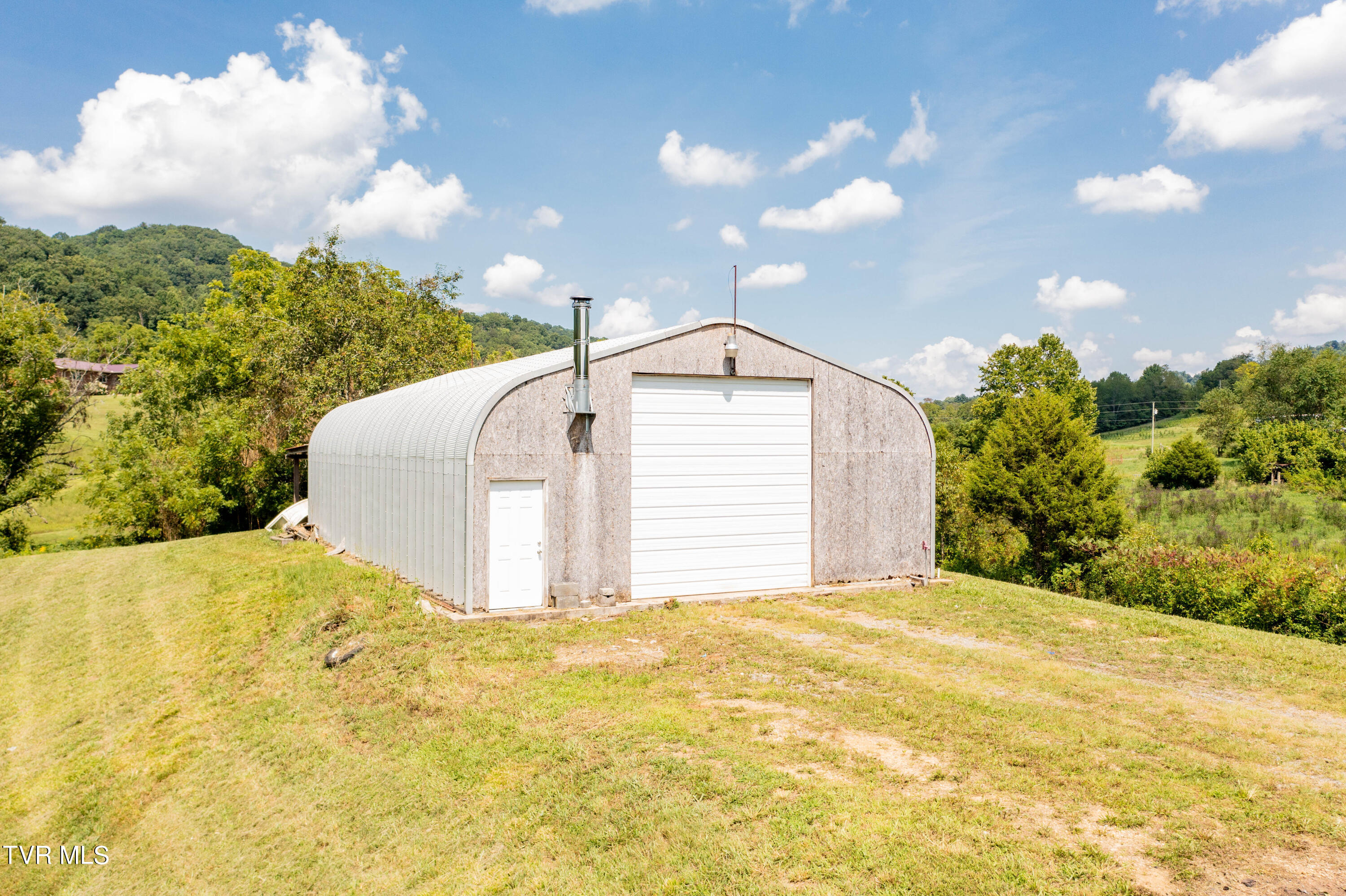 4163 Stanley Valley Road Surgoinsville, TN 37873 - Photo 2 of 48 Stanley Valley Rd-8