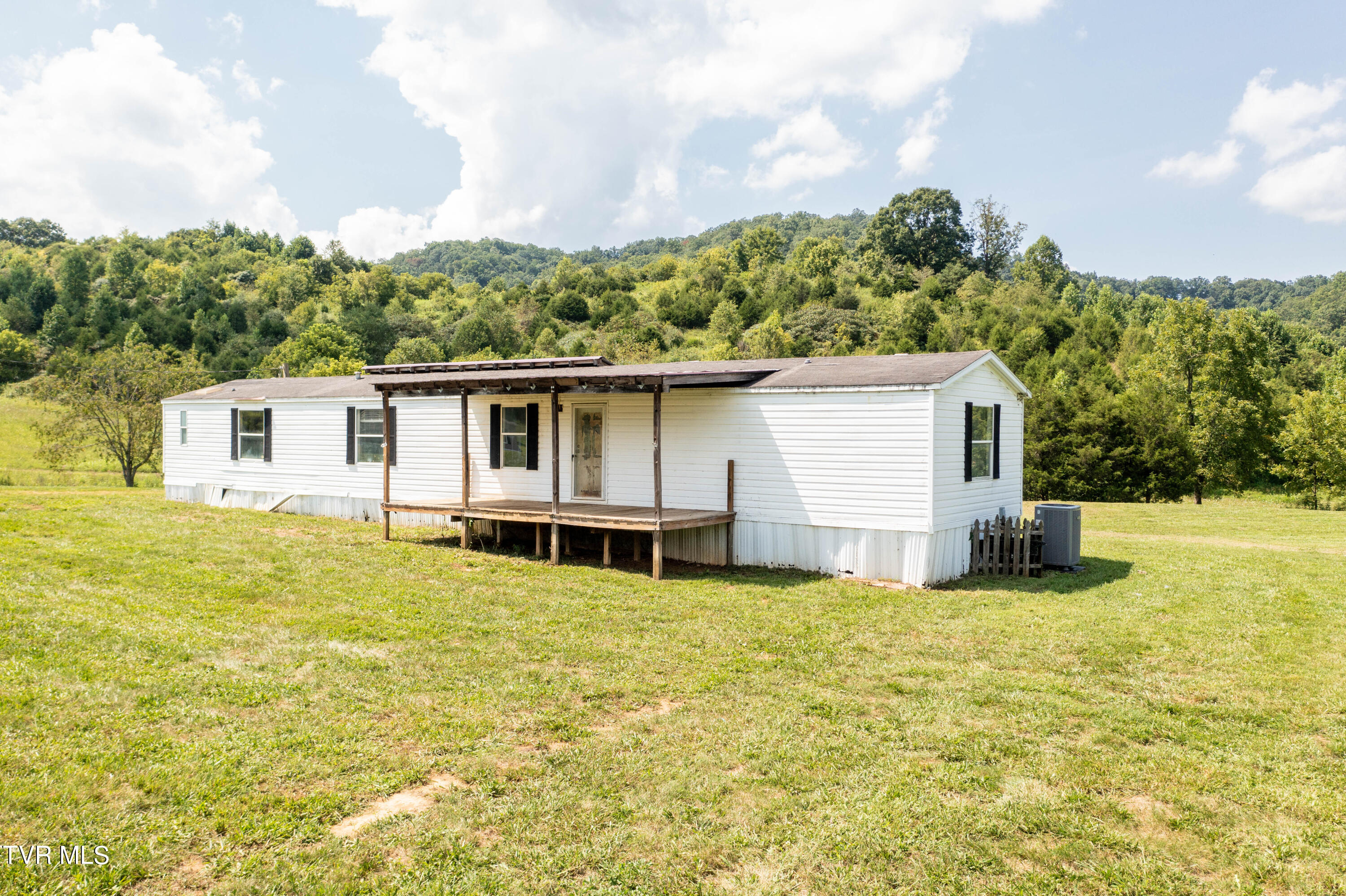 4163 Stanley Valley Road Surgoinsville, TN 37873 - Photo 21 of 48 Stanley Valley Rd-3