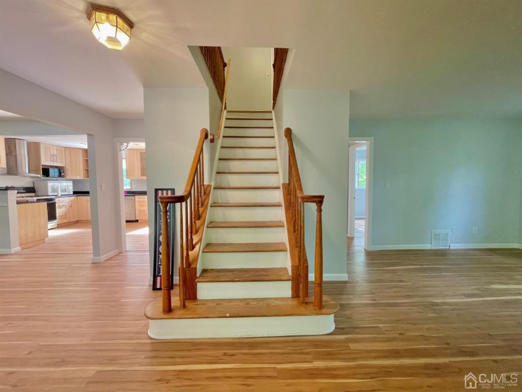 253 New Road Monmouth Junction, NJ 08852 - Photo 2 of 23 Gallery Image 2