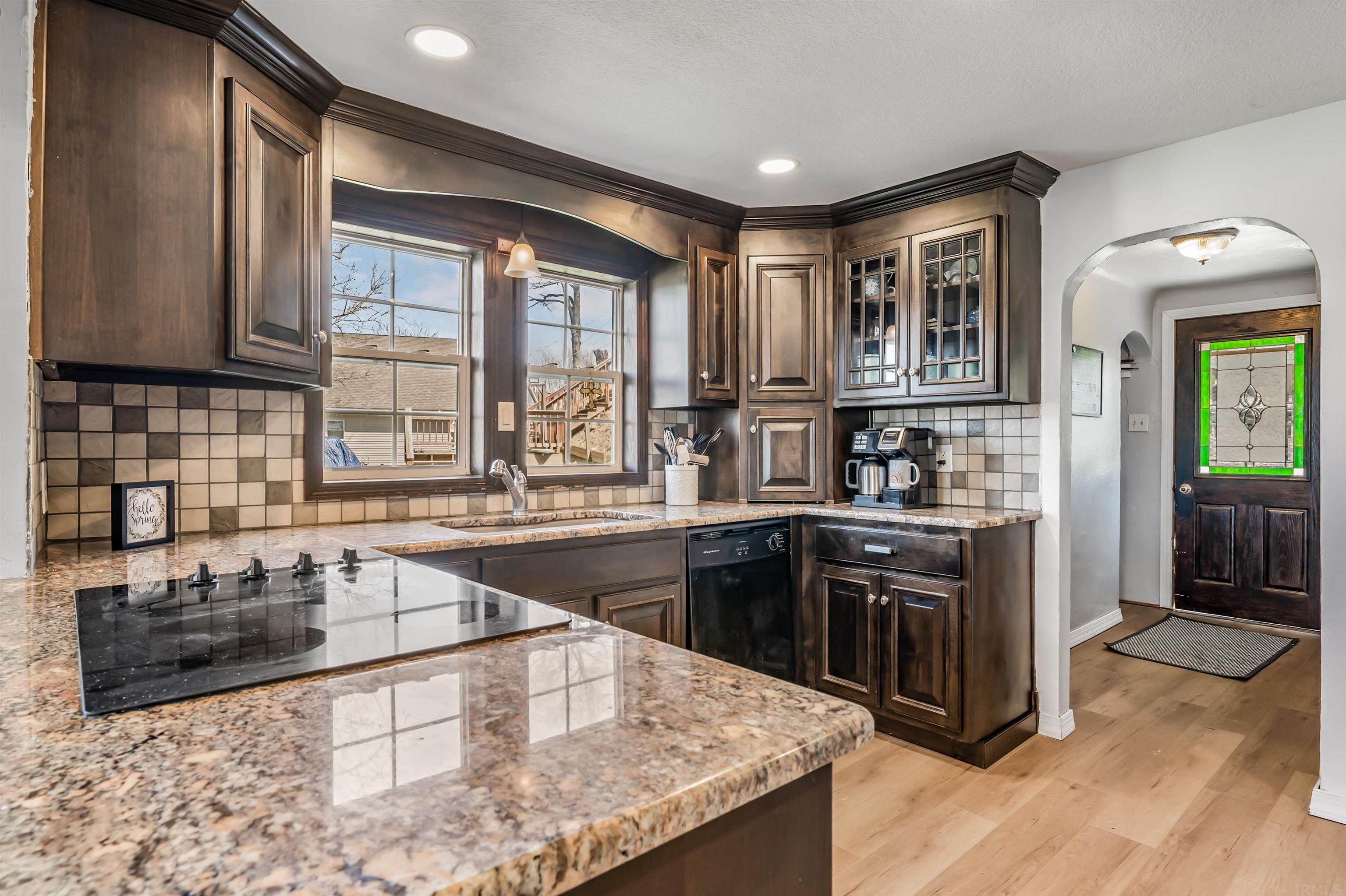 6579 East Harrold Road Churubusco, IN 46723 - Photo 3 of 36