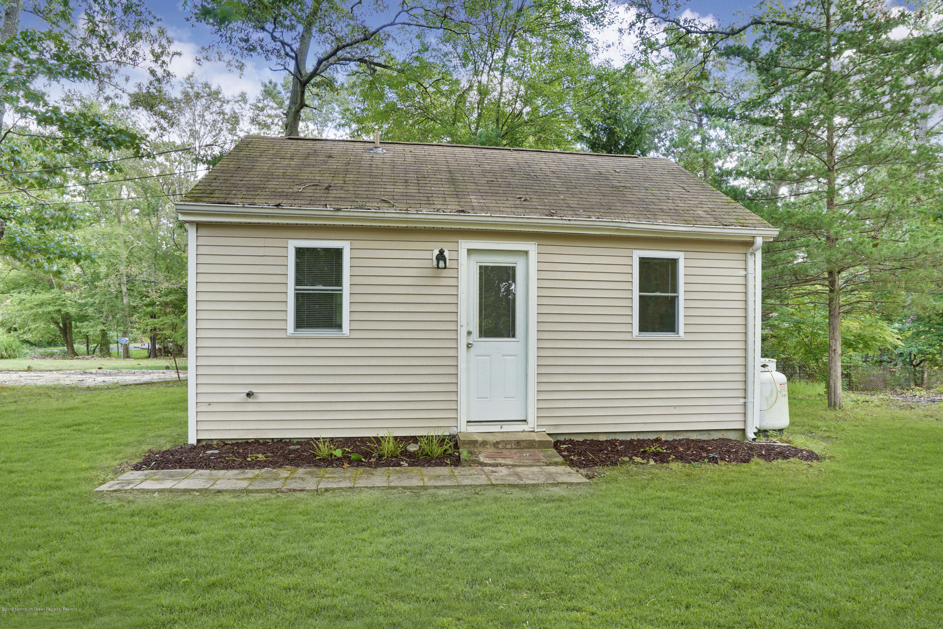 497 Freehold Road Jackson, NJ 08527 - Photo 7 of 31 007_dsc05286-dsc05290_1b