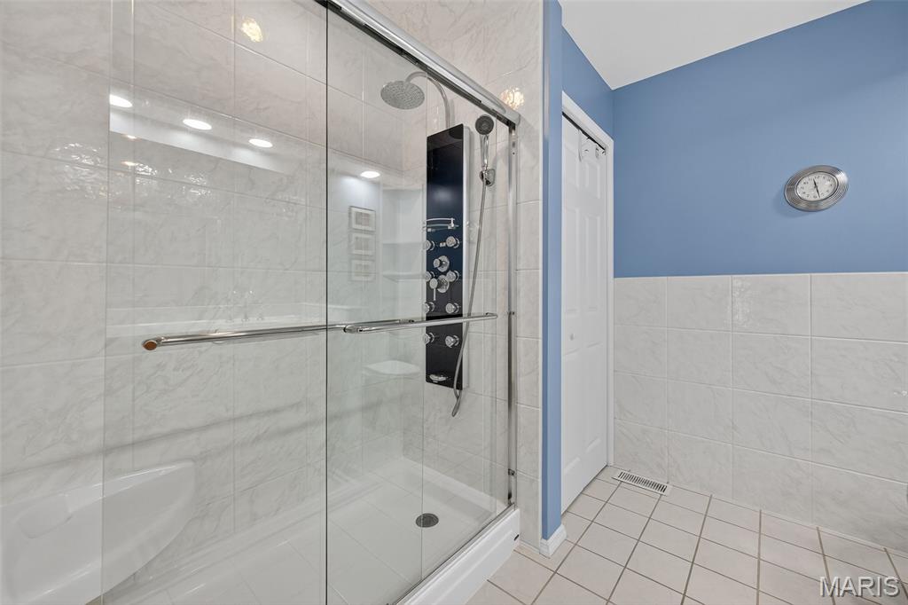 15822 Harris Ridge Court Chesterfield, MO 63017 - Photo 31 of 50