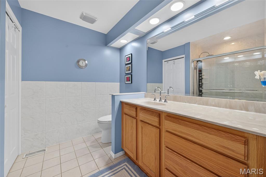 15822 Harris Ridge Court Chesterfield, MO 63017 - Photo 32 of 50