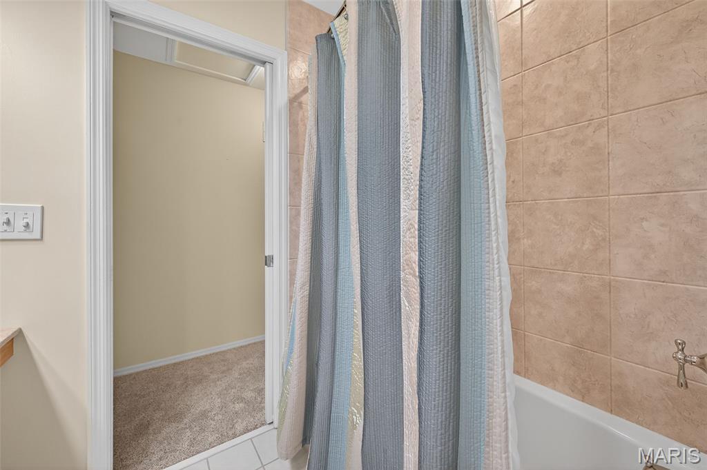 15822 Harris Ridge Court Chesterfield, MO 63017 - Photo 46 of 50