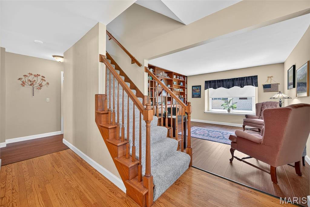 15822 Harris Ridge Court Chesterfield, MO 63017 - Photo 7 of 50