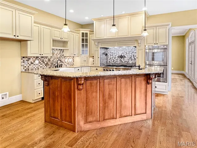 $1,150,000 | 371 Peaceful Hollow Drive, Washington, MO 63090