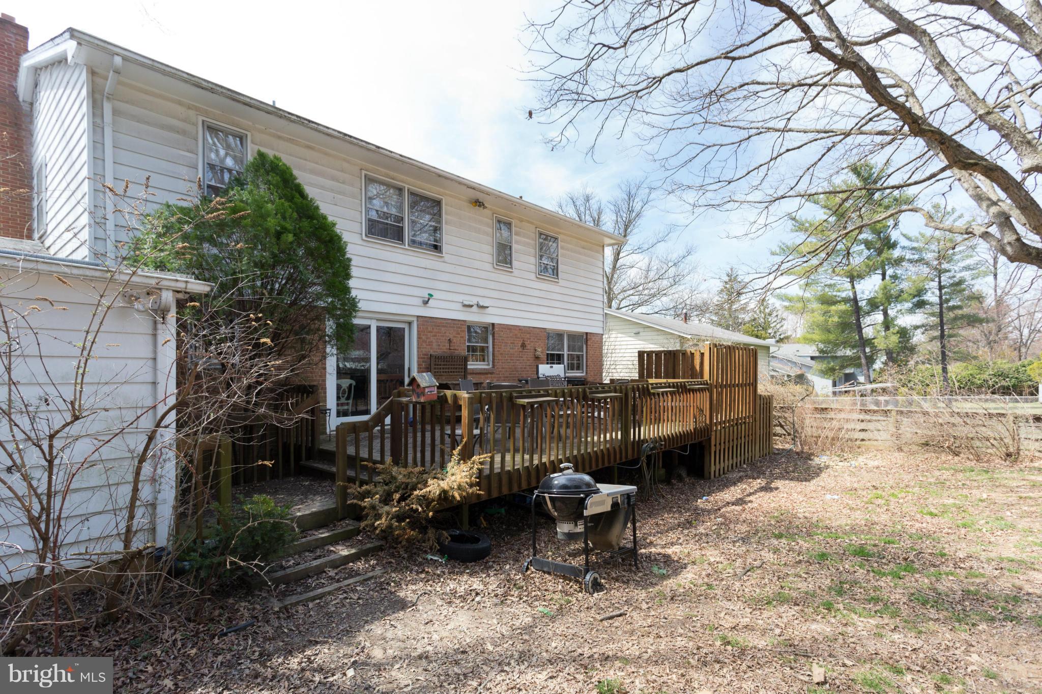 8720 Old Courthouse Road Vienna, VA 22182 - Photo 22 of 23 Exterior (Rear)