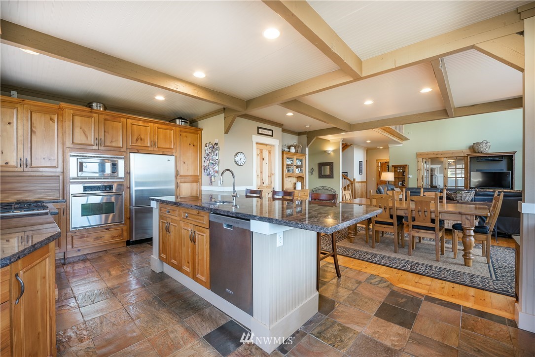 5344 Canvasback Road Blaine, WA 98230 - Photo 10 of 40