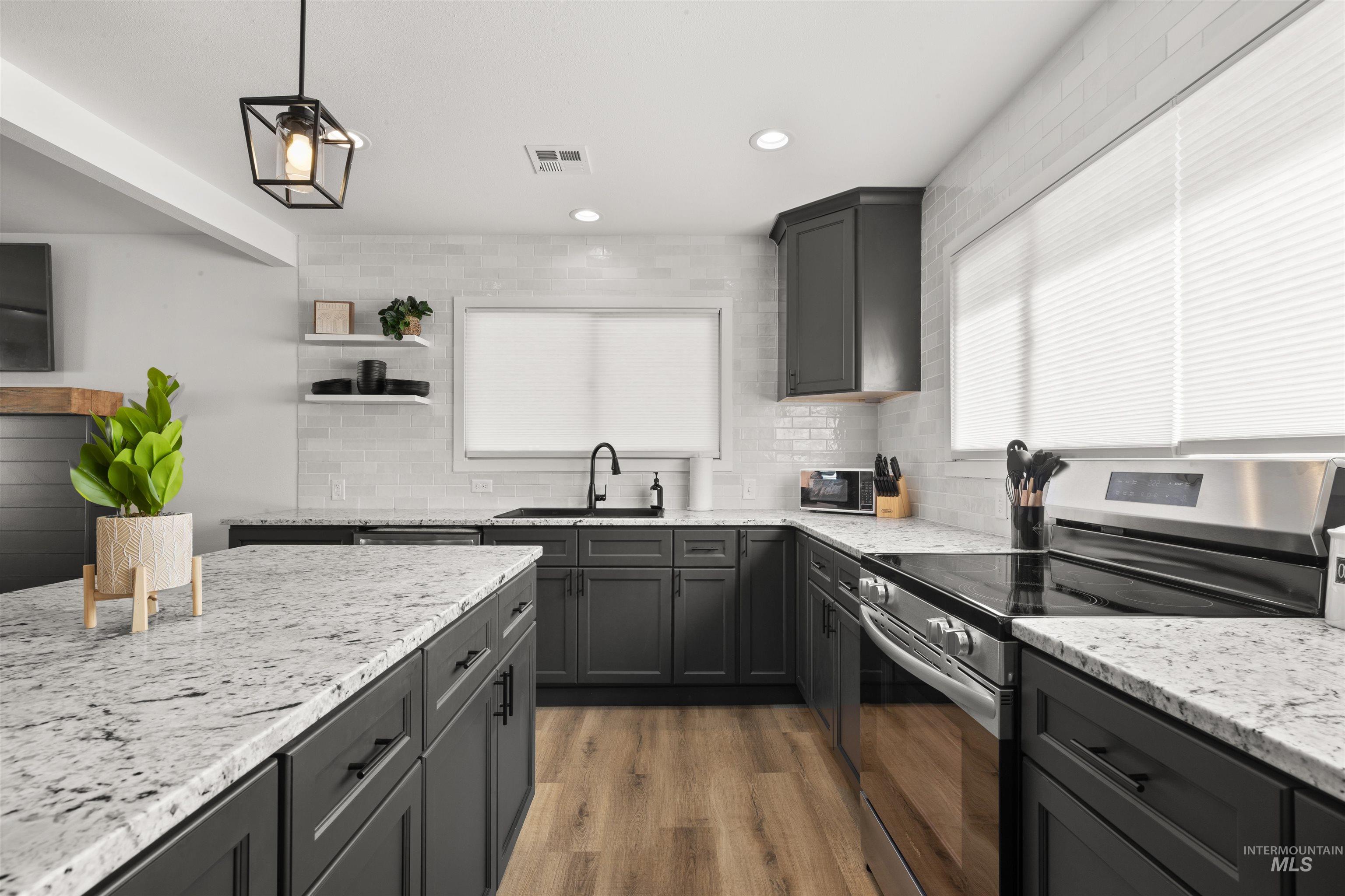 724 13th Avenue Lewiston, ID 83501 - Photo 12 of 20