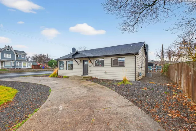 $354,900 | 724 13th Avenue, Lewiston, ID 83501