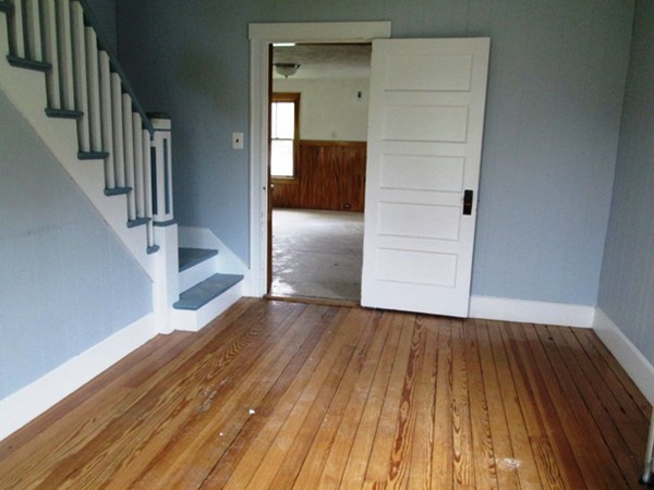 2795 Providence Road Northbridge, MA 01534 - Photo 15 of 30 Gallery Image 15