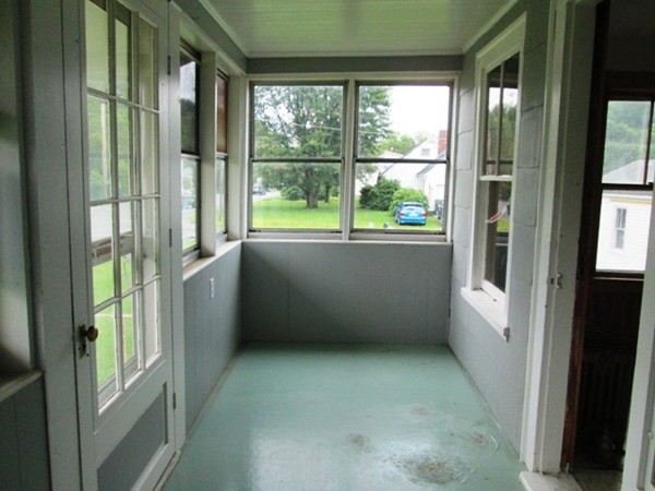 2795 Providence Road Northbridge, MA 01534 - Photo 8 of 30 Gallery Image 8