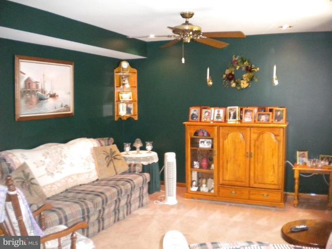 1728 Drexel Road Dundalk, MD 21222 - Photo 2 of 23 Living Room