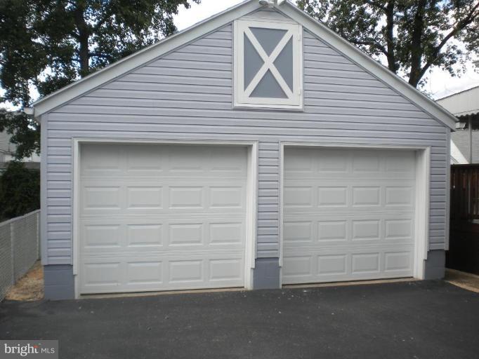 1728 Drexel Road Dundalk, MD 21222 - Photo 15 of 23 Garage 1