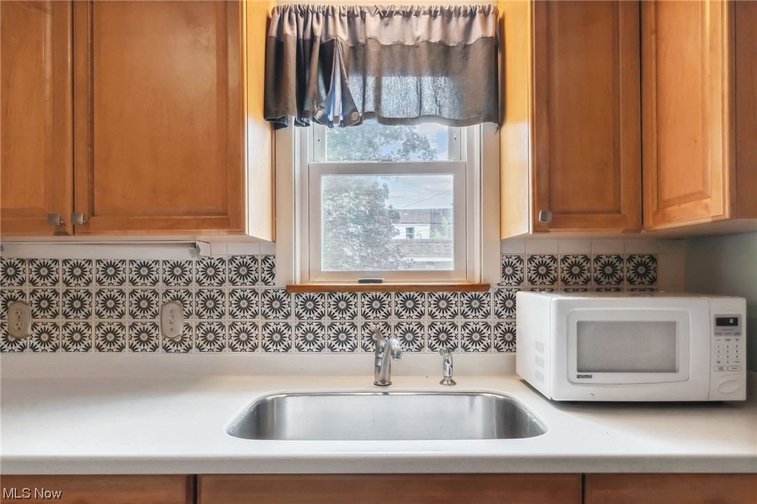 14701 Triskett Road Cleveland, OH 44111 - Photo 6 of 17 Gallery Image 6