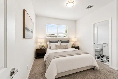 $419,000 | 1526 Ojeman Road, Unit A, Houston, TX 77055