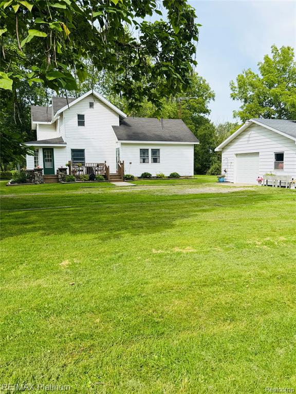 10551 Goodall Road Durand, MI 48429 - Photo 4 of 31 Gallery Image 4