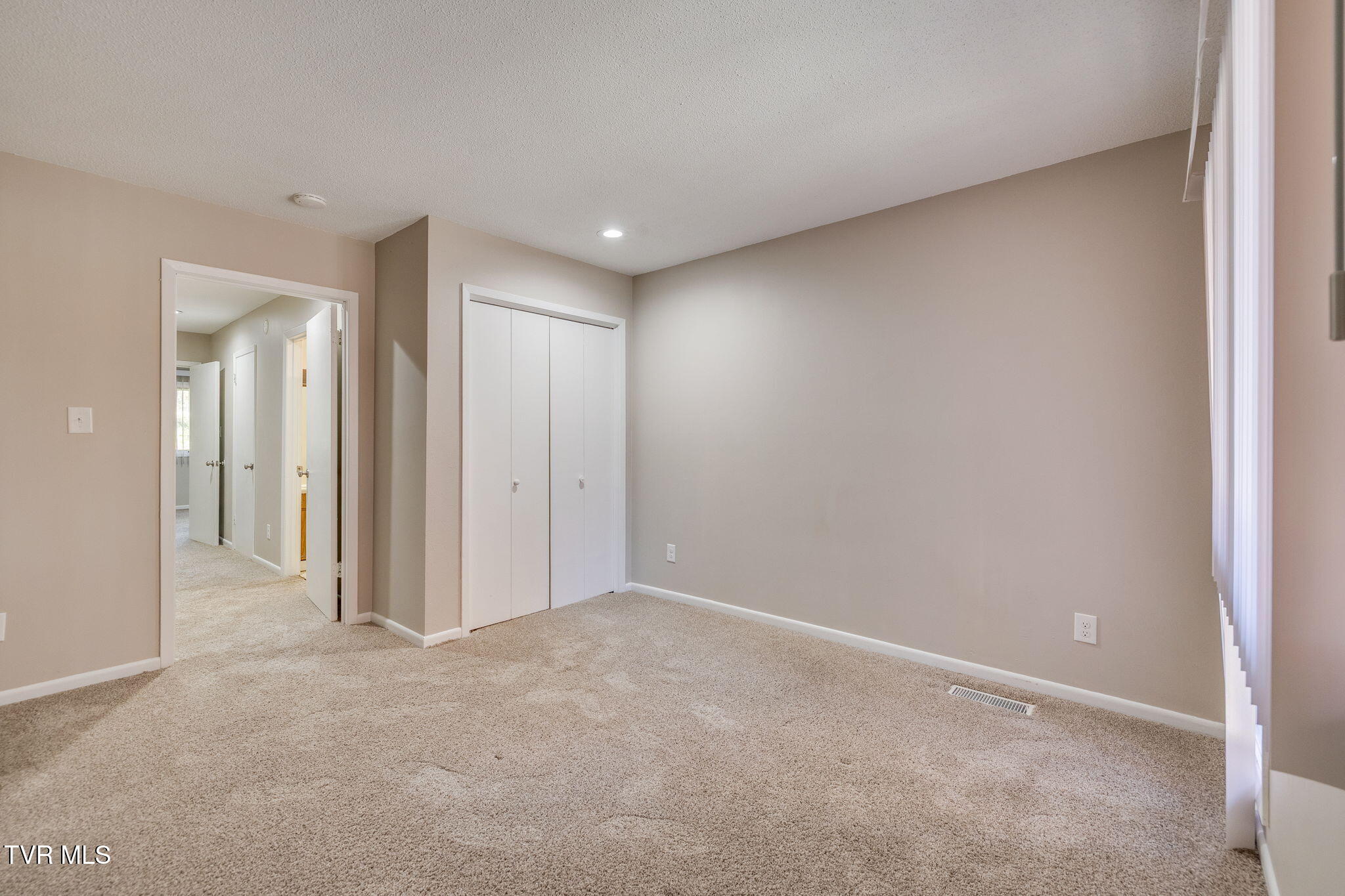 115 Beechnut Street, Unit G2 Johnson City, TN 37601 - Photo 19 of 28 019