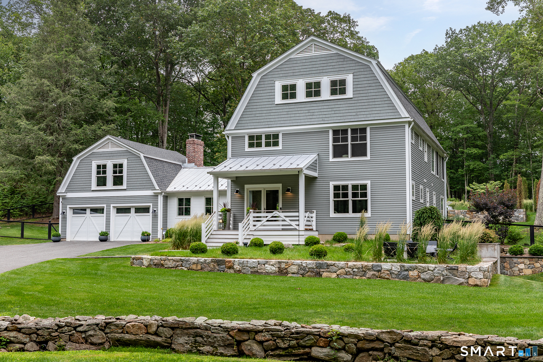 176 Apple Lane Roxbury, CT 06783 - Photo 4 of 24 a front view of a house with a yard