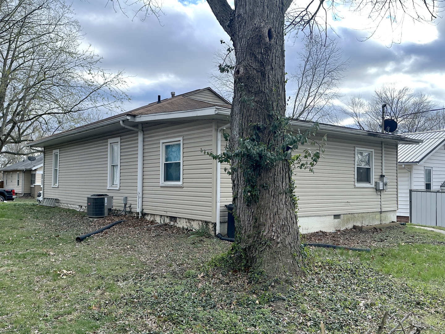 1308 Maple Street Murphysboro, IL 62966 - Photo 17 of 18