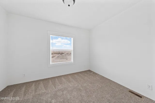 $399,900 | 6225 Sand Creek Circle, Winnemucca, NV 89445