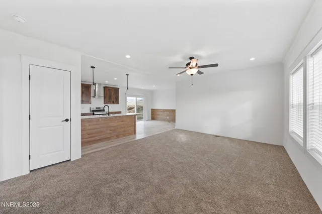 $399,900 | 6225 Sand Creek Circle, Winnemucca, NV 89445